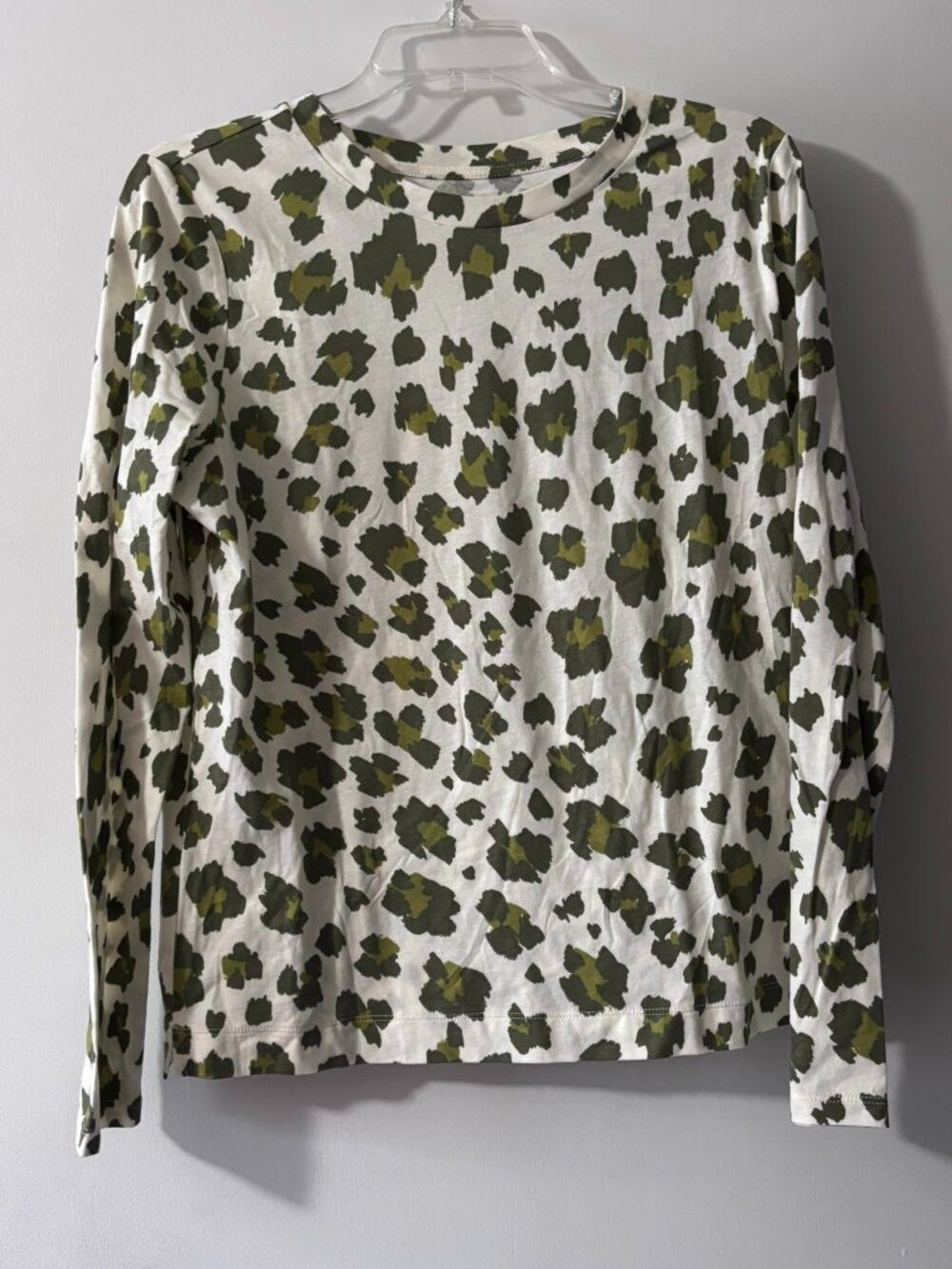 NWT LOFT Olive Green Spotted Cheetah Print Crewneck Long Sleeve Top L